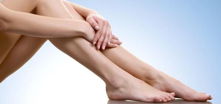 Zdravé ženské nohy